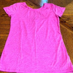 Delia’s Pink Short Sleeve Shirt, Small, Excellent Condition.